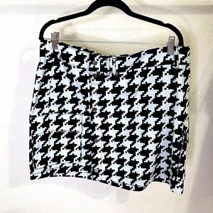 IVY PARK HOUNDSTOOTH SKIRT